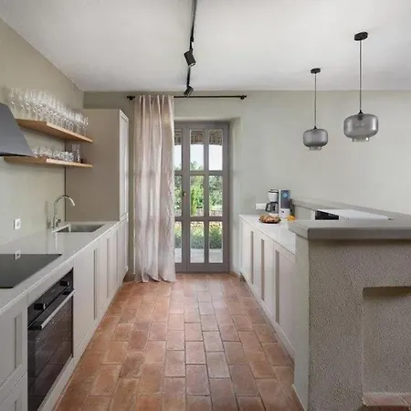 Rustic Reichardia With A Pool In Istria Villa *